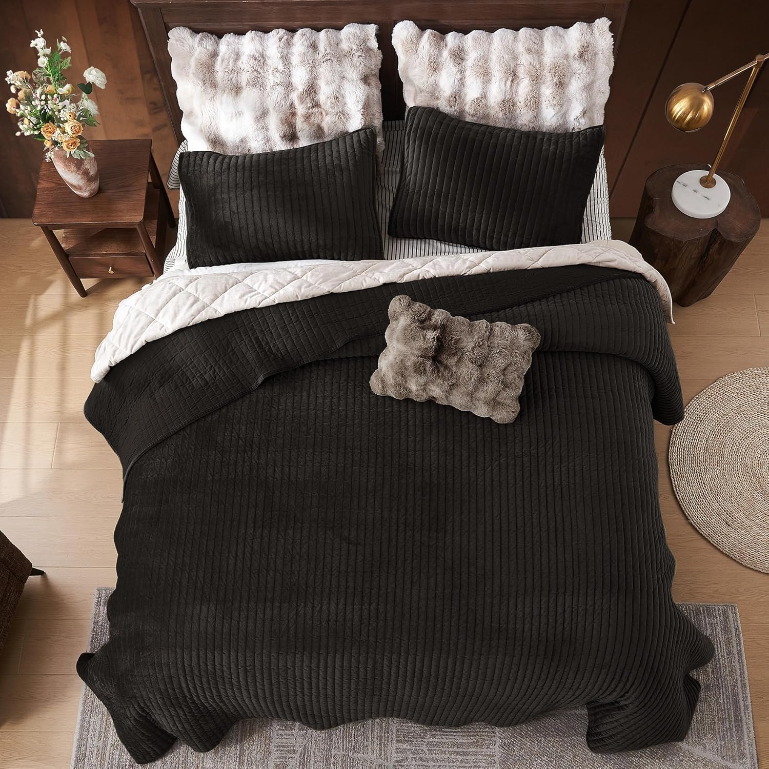 SHALALA Velvet Quilt King Size Set Dark Brown 3-Piece