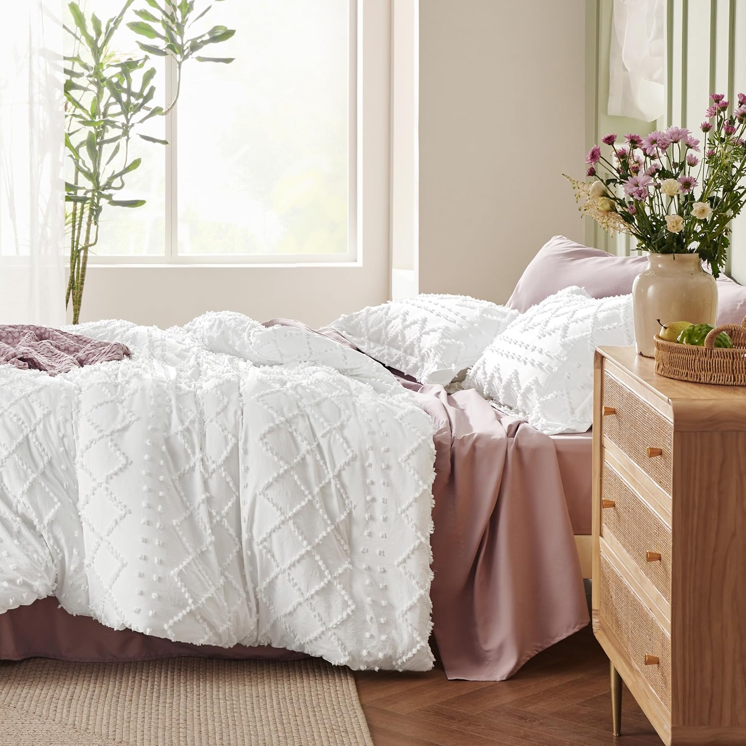 Bedsure California King Comforter Set - Olive Green Fluffy Soft Boho Tufted