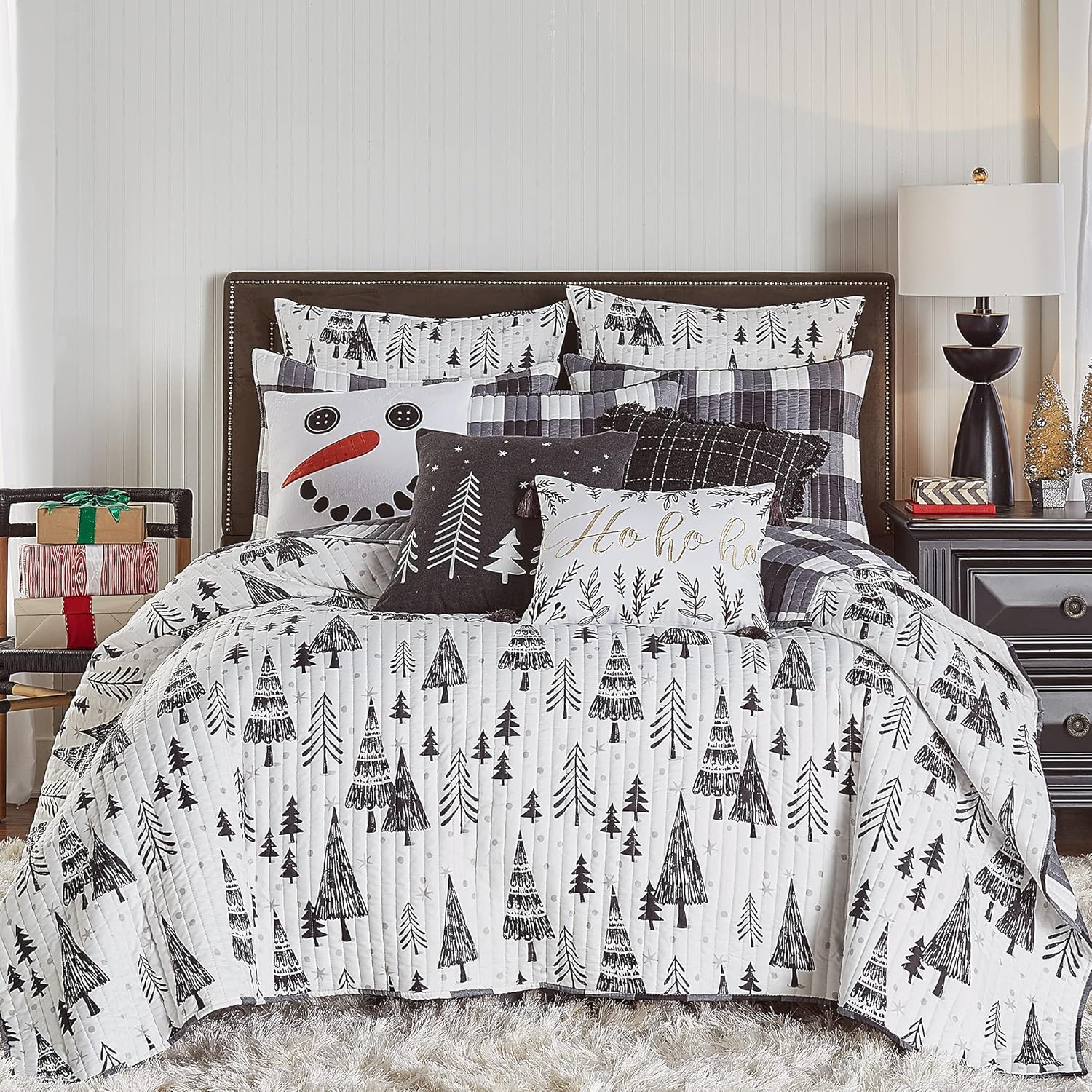 Levtex Home Northern Star Quilt Set - FullQueen 88x92in 2 Pillow Shams 26x20in