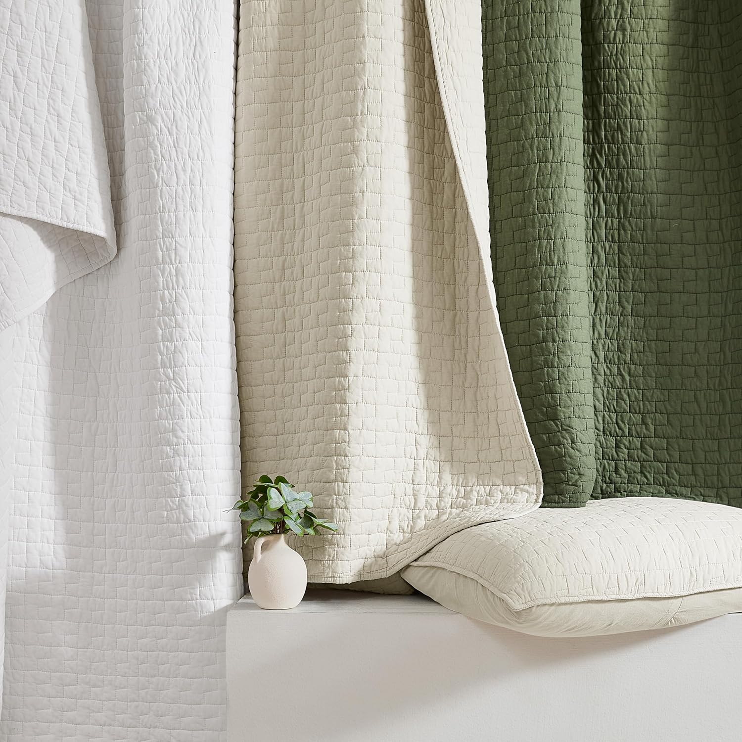 Palassio Beige Cotton Quilt Set - King Size with 2 Pillow Shams
