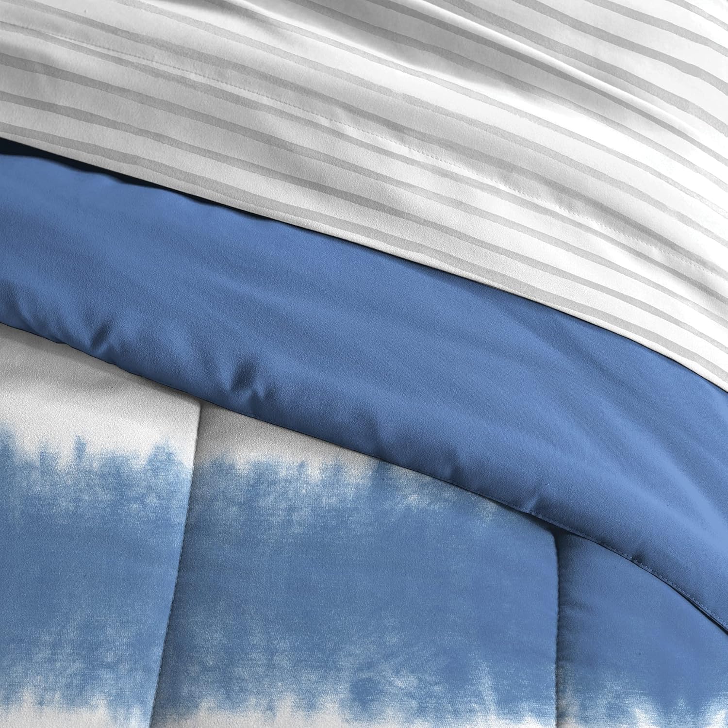 Dream FACTORY Kids 5-Piece Bed Set Blue Tie Dye