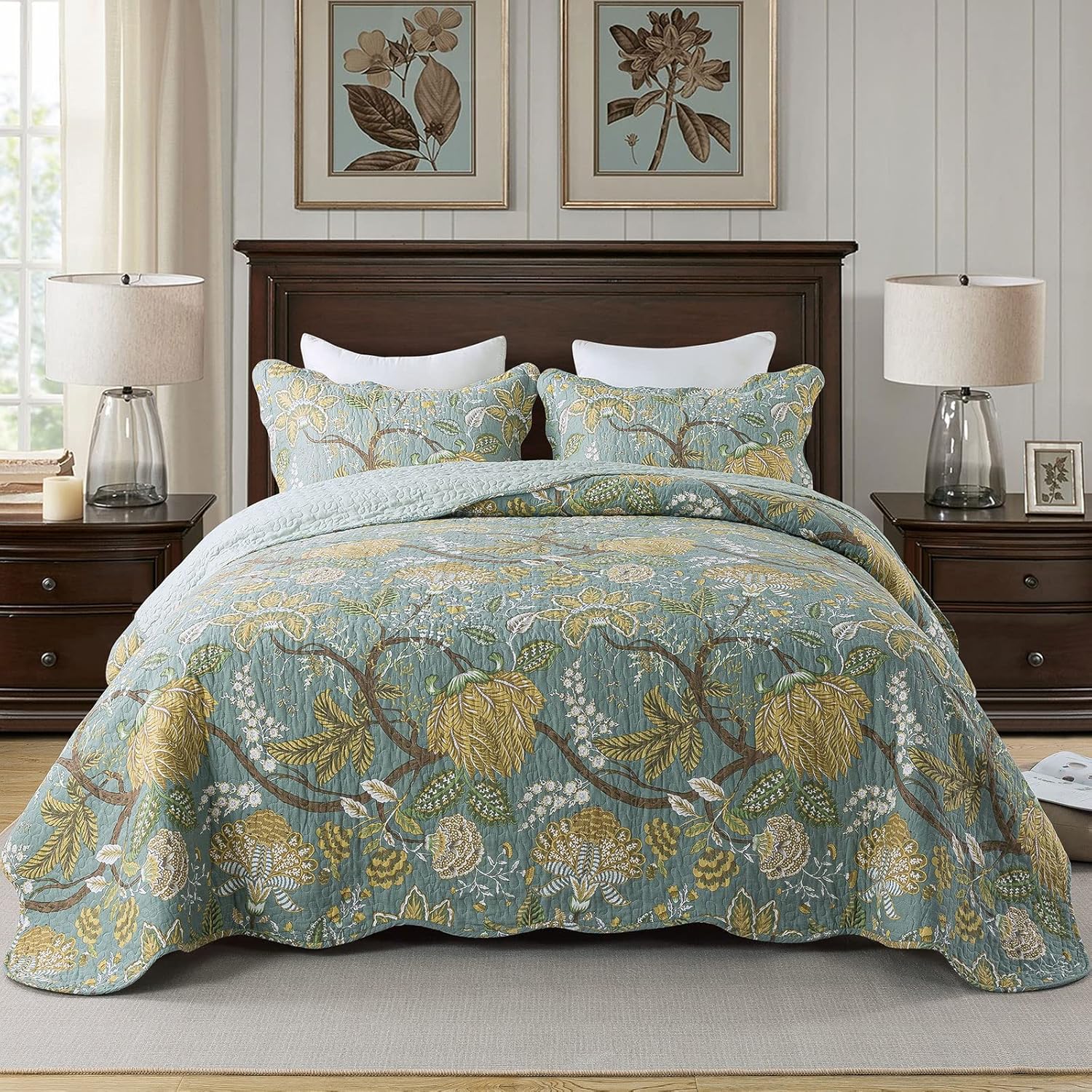 Travan 3-Piece Quilt Set with Shams - King Size