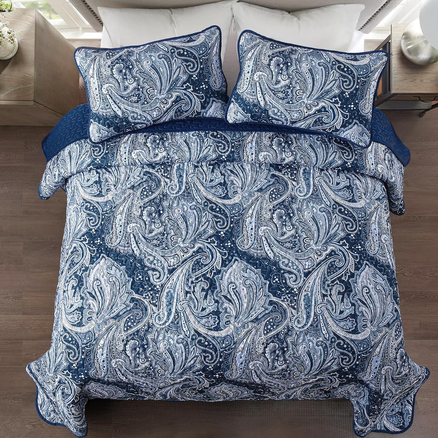 DJY Navy Paisley Quilt Set 3 Pieces King Size