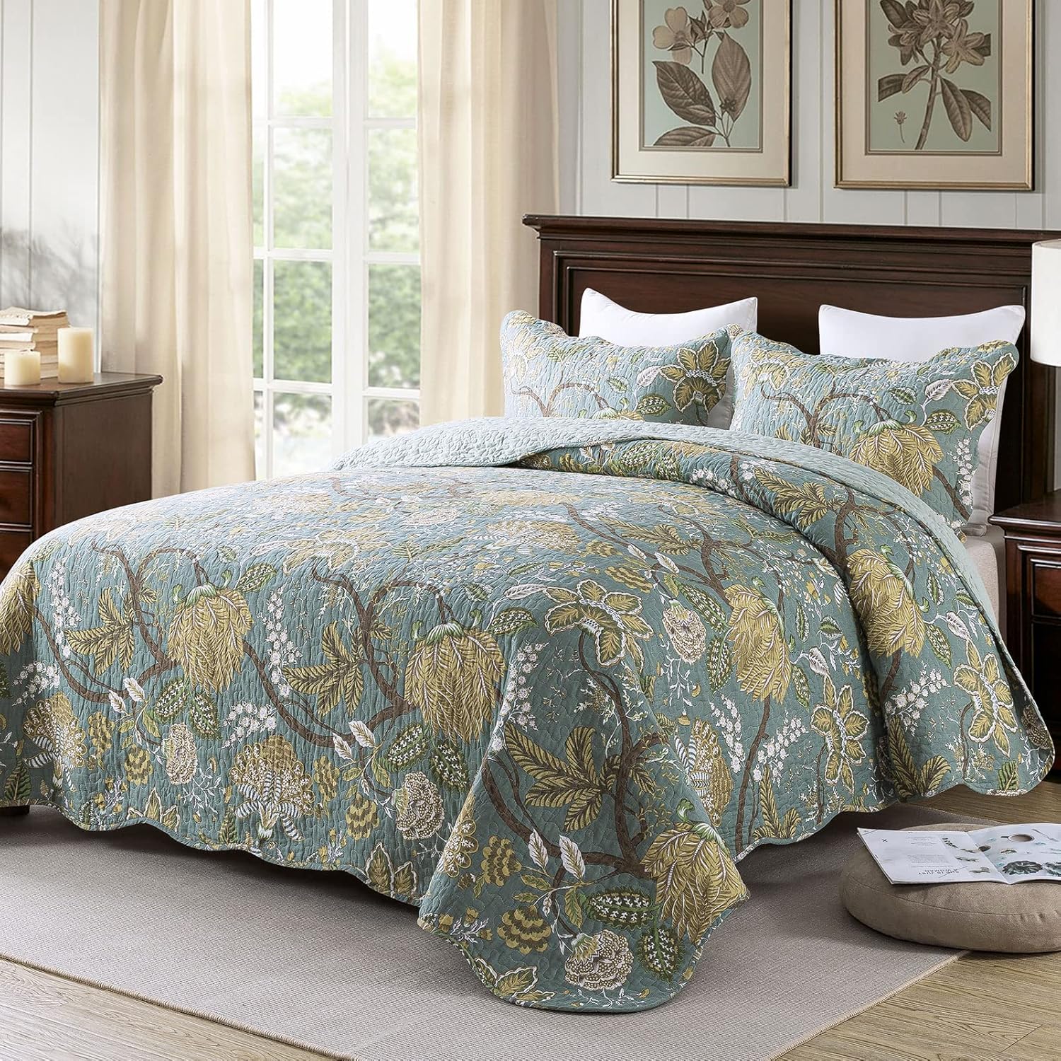 Travan 3-Piece Quilt Set with Shams - King Size