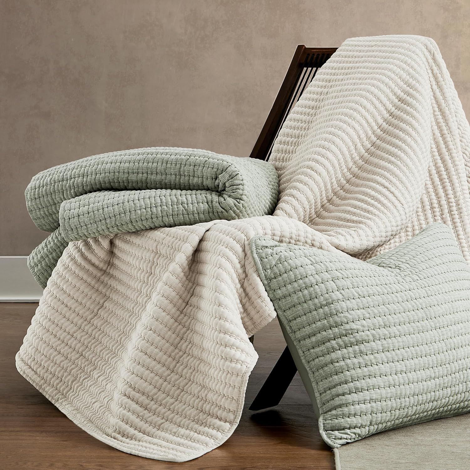 WDCOZY Beige Pick Stitch Queen Quilt Set