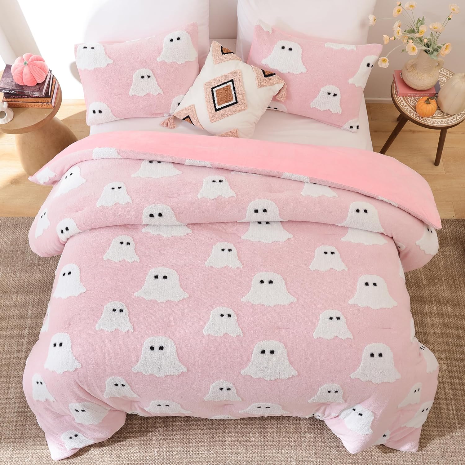 Smoofy Halloween Comforter Set - Lightweight Full Size Bedding