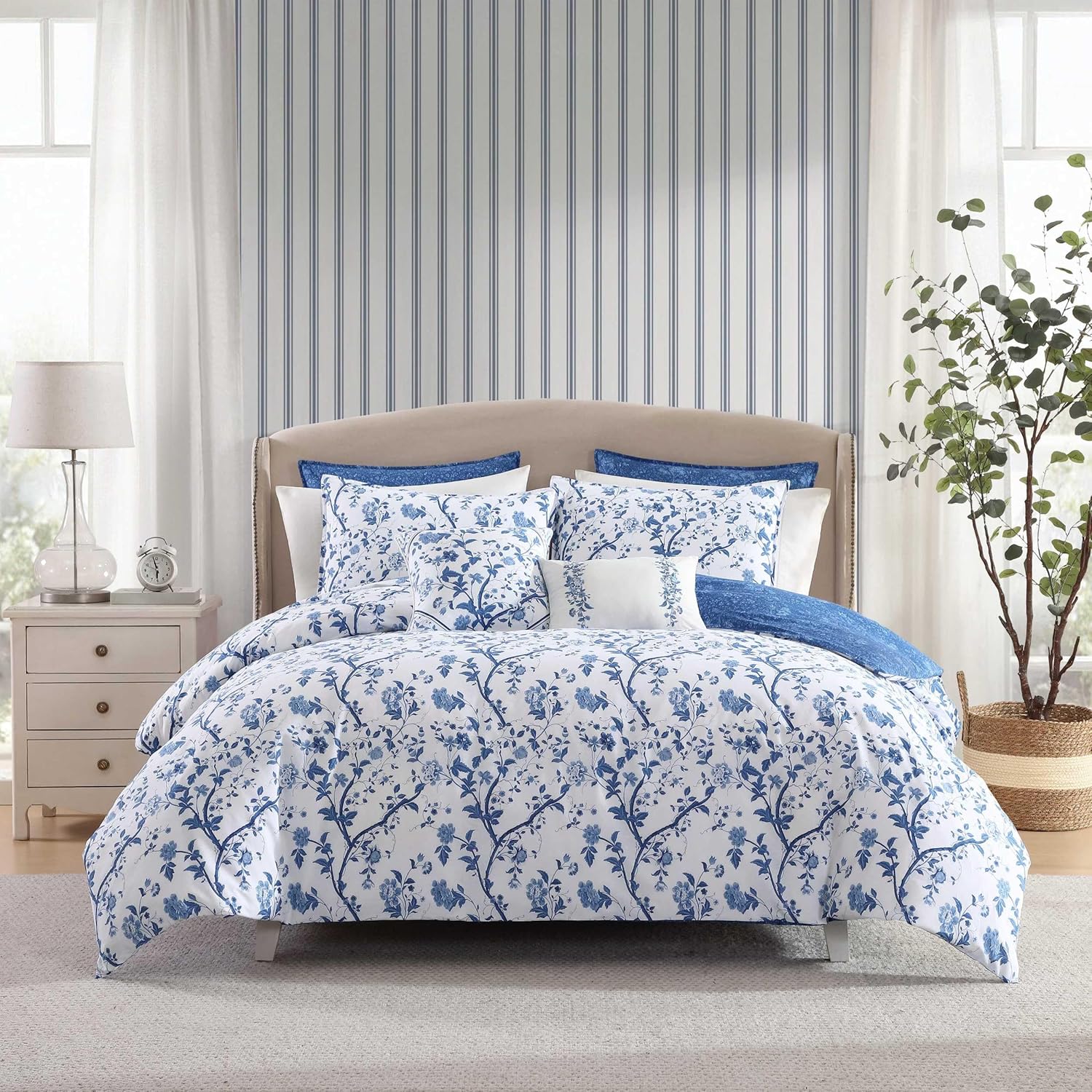 Laura Ashley Queen Comforter Set with Shams and Throw Pillows