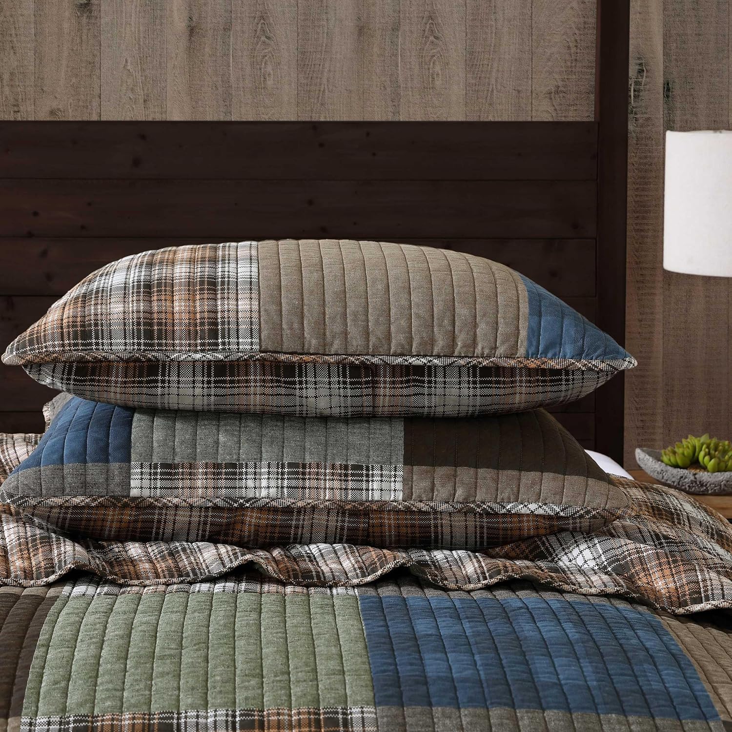 Eddie Bauer Classic Patchwork Quilt Set