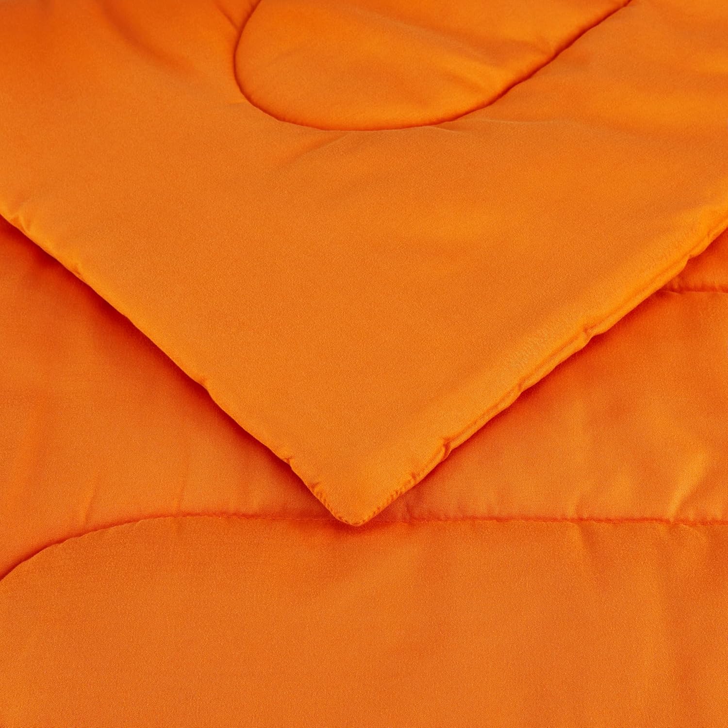 Amazon Basics Toddler Comforter and Pillow Sham Set Bright Orange