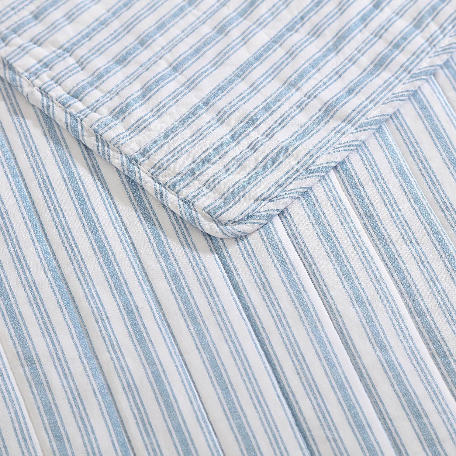 Nautica Twin Quilt Set - Light Blue Coleridge Stripe