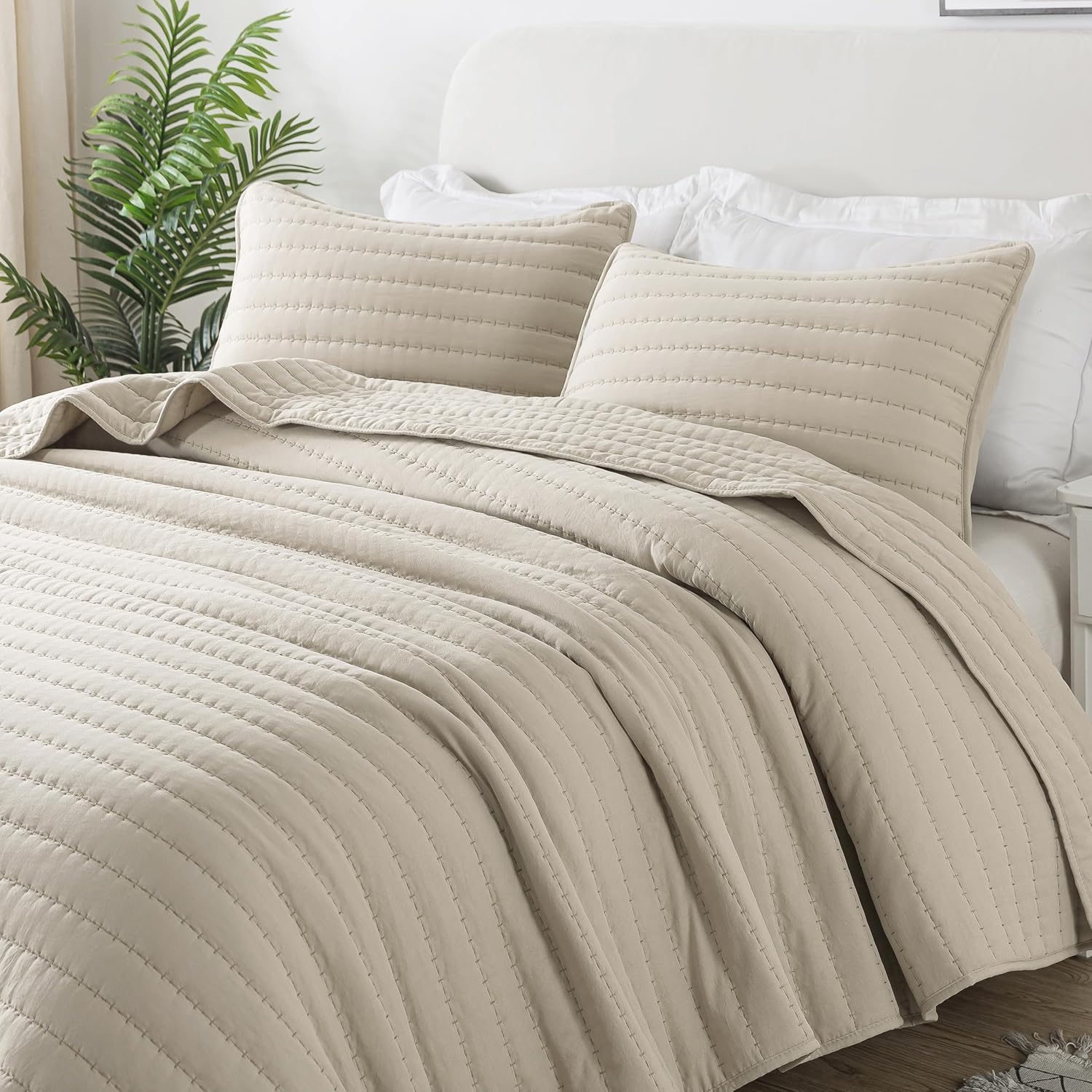ROARINGWILD Neutral Beige Queen Quilt Set with 2 Pillow Shams