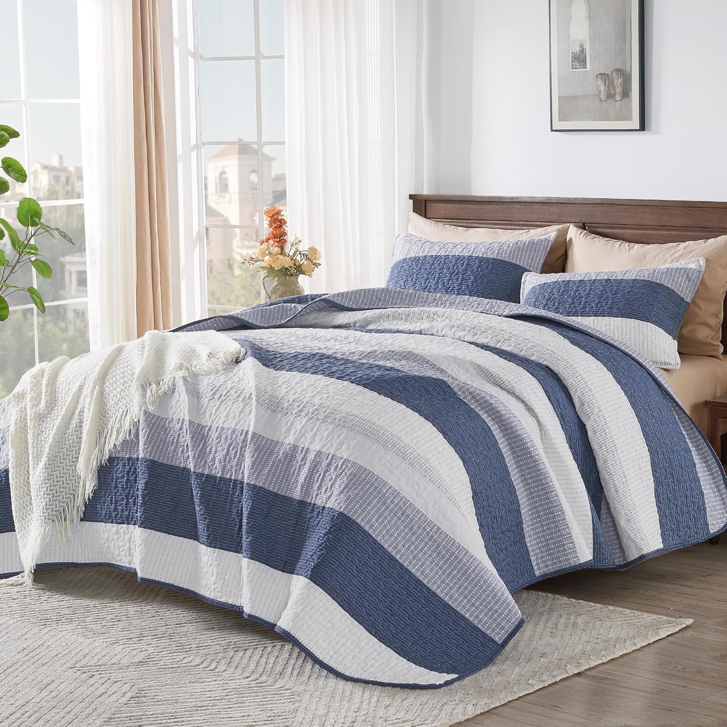 Andency Queen Quilt Bedding Set in Mineral Blue