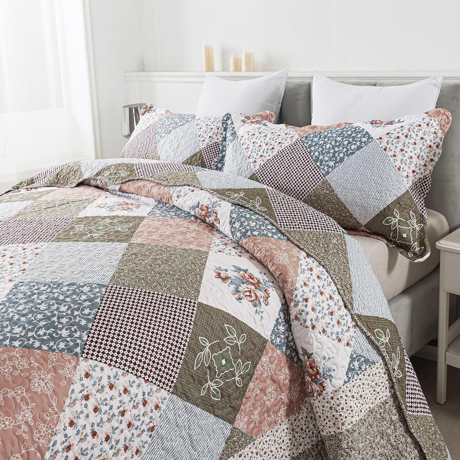 HoneiLife Quilt Set Twin Size - Reversible Microfiber Quilts