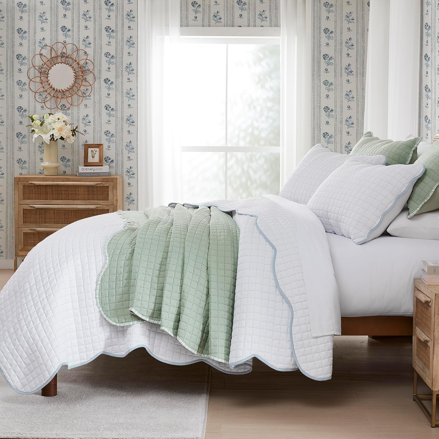 WDCOZY King Size Quilt Bedding Set with Blue Edge