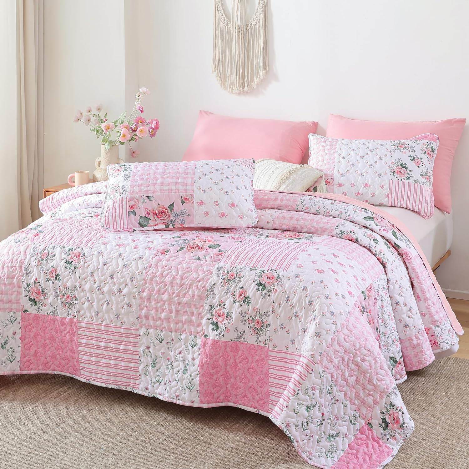 YIKUSH Queen Size Floral Quilt Set 3 Pieces 1