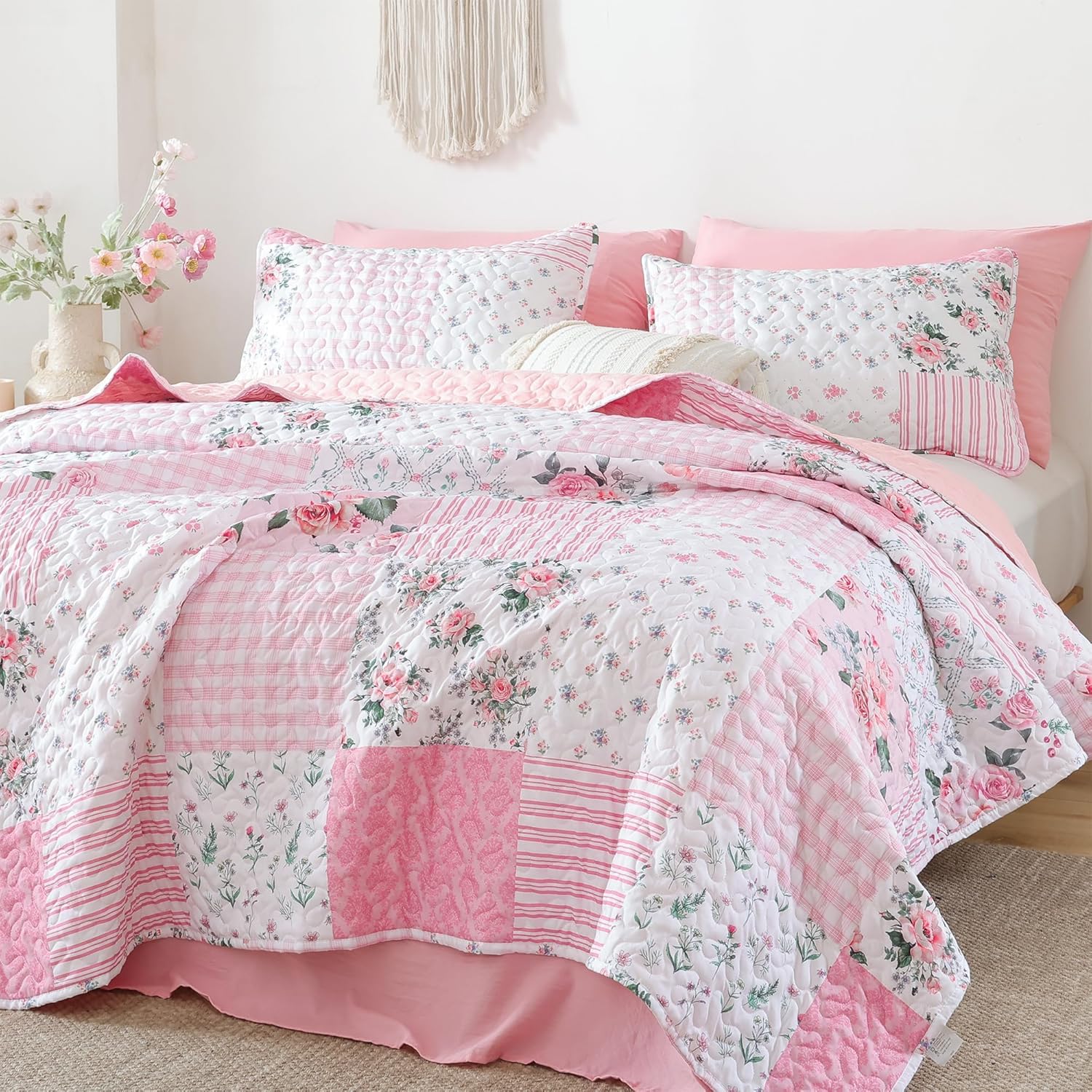 YIKUSH Queen Size Floral Quilt Set 3 Pieces 1
