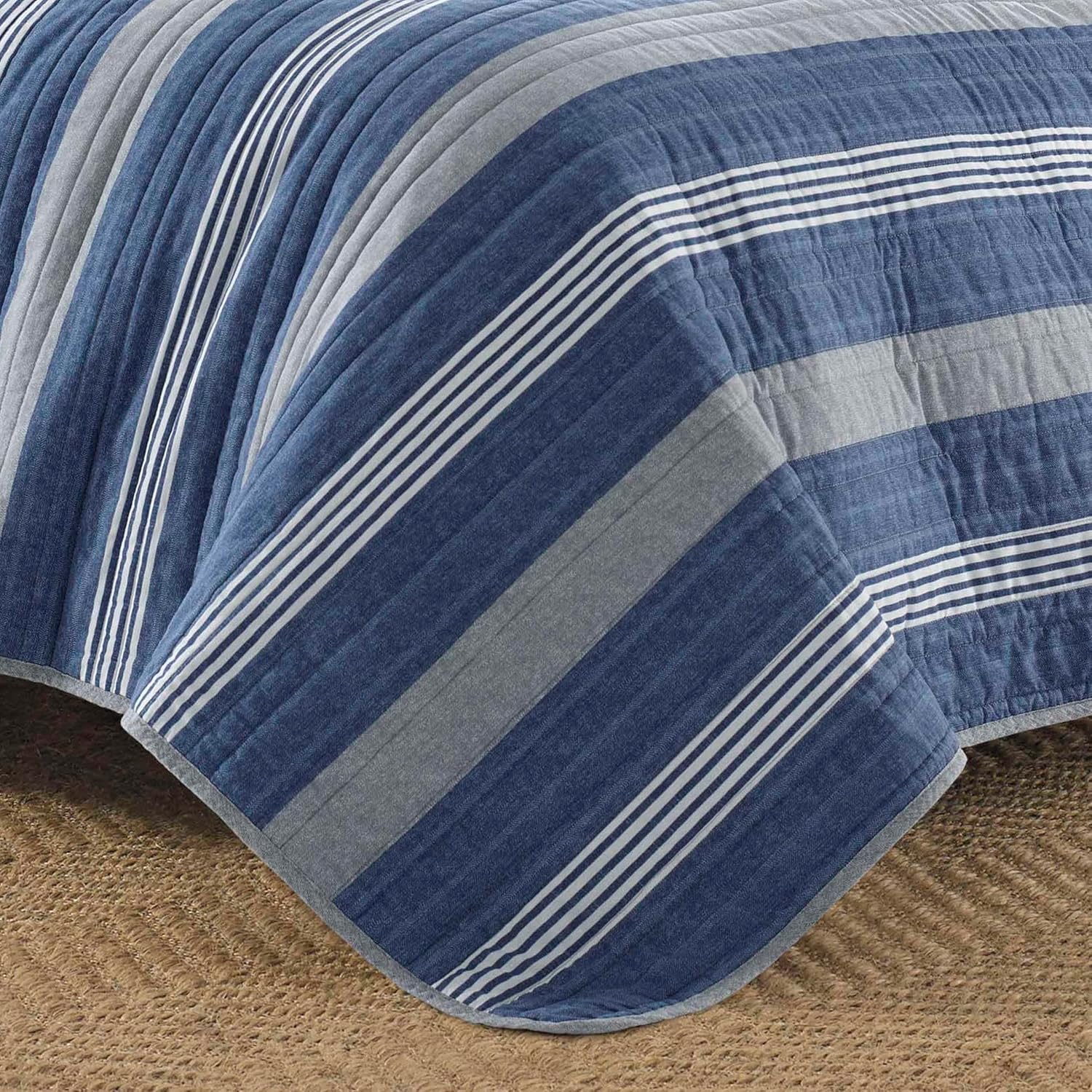 Nautica Twin Quilt Set with Matching Sham 1