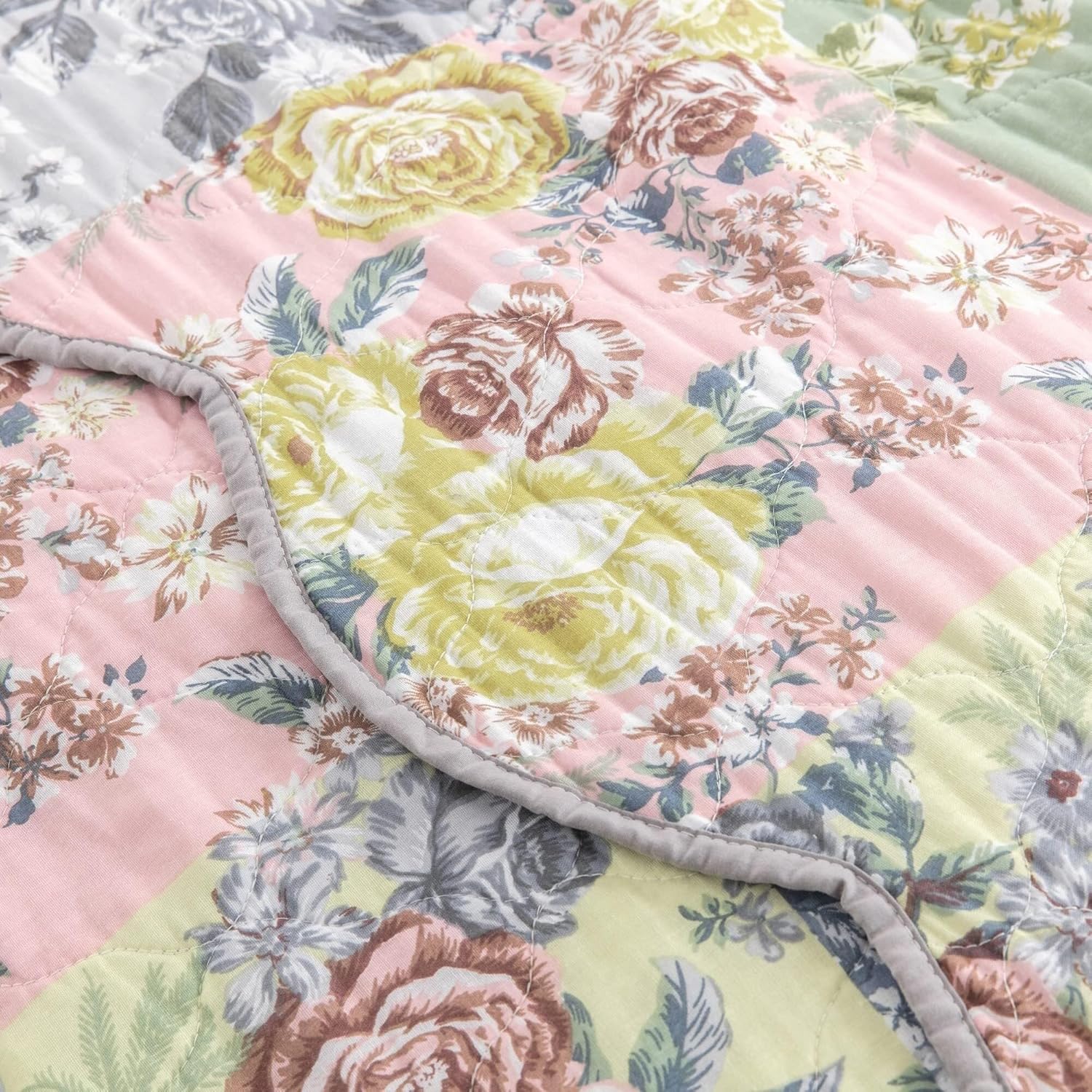 Taozhiyuan Vintage Quilted Bedspread Set