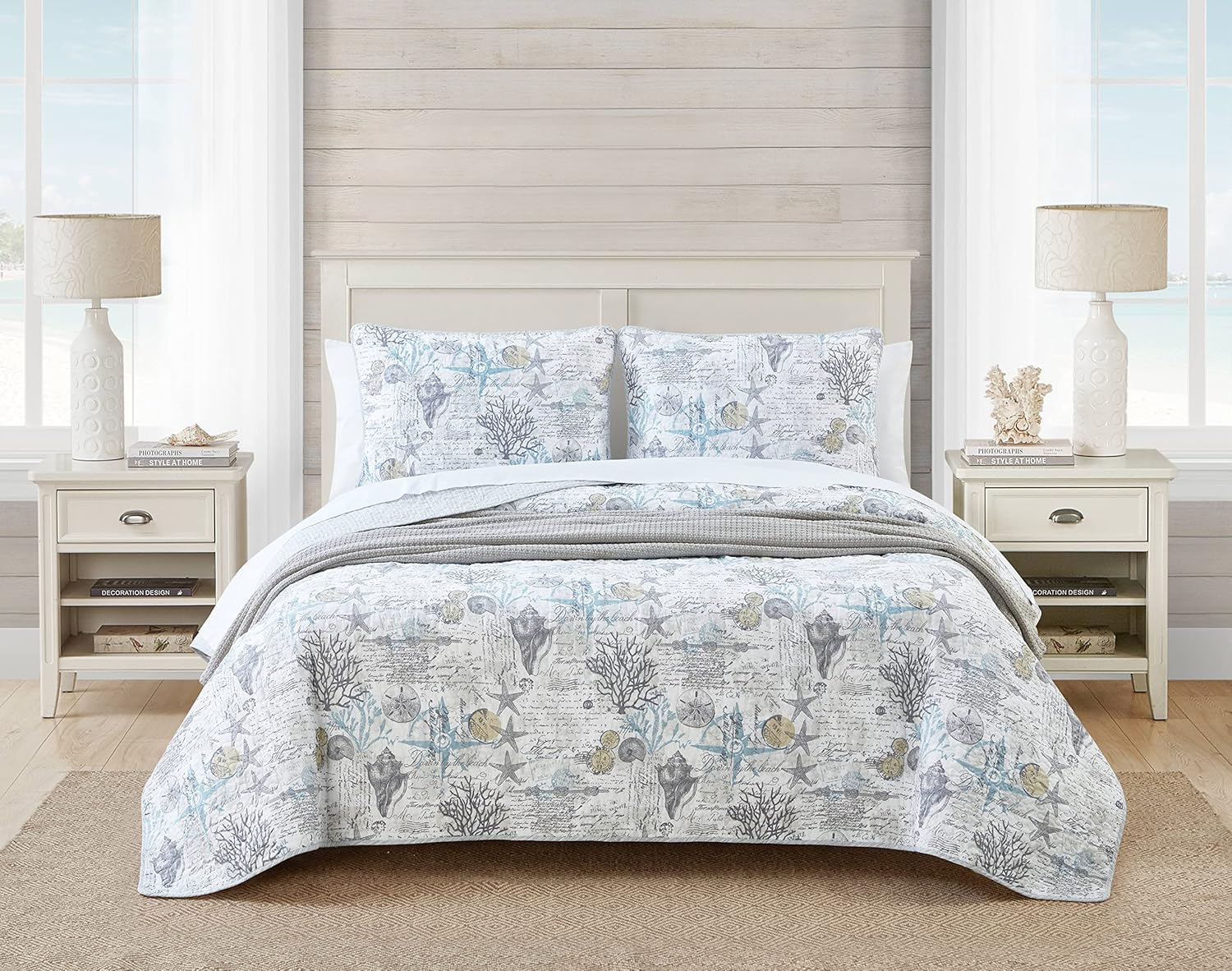 Tommy Bahama Queen Quilt Set Reversible Cotton Bedding with Shams Beach Bliss Grey