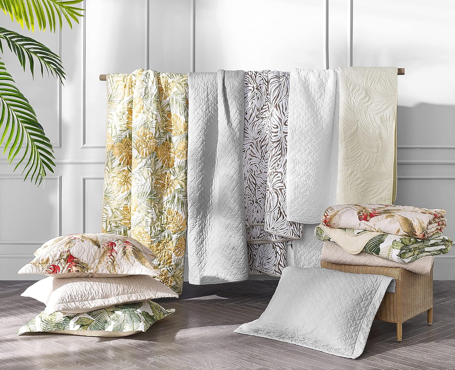 Tommy Bahama Queen Quilt Set with Shams - Kayo Blue