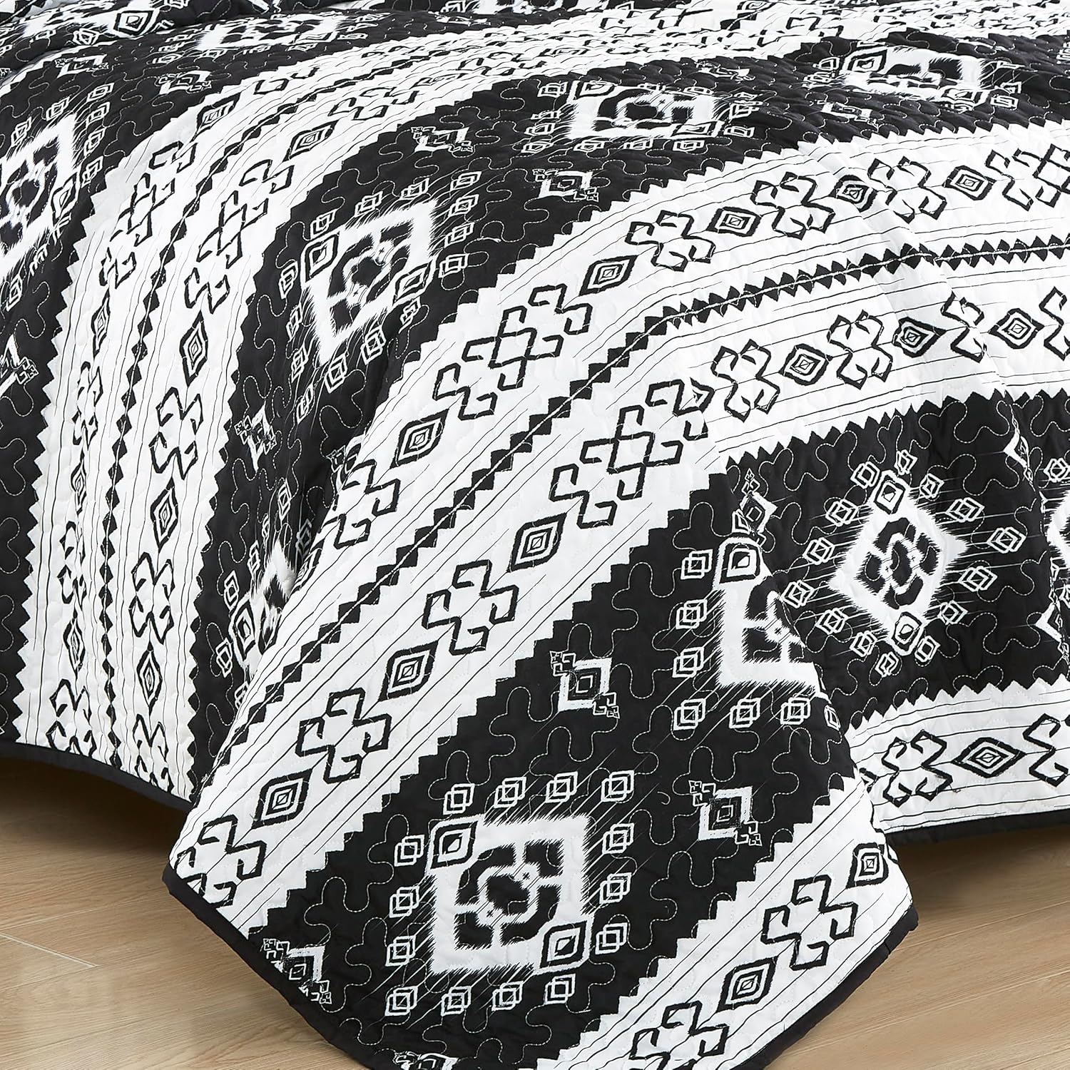Chezmoi Collection Indie 3-Piece Quilt Set