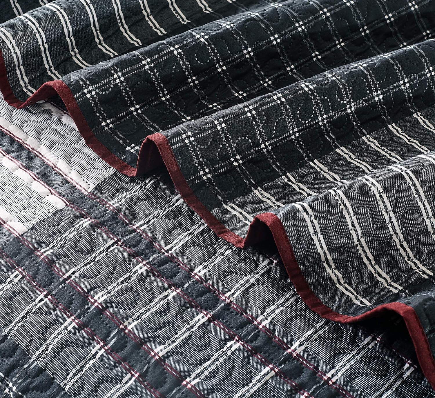 All American Collection 3pc Plaid Reversible Bedspread Set 1