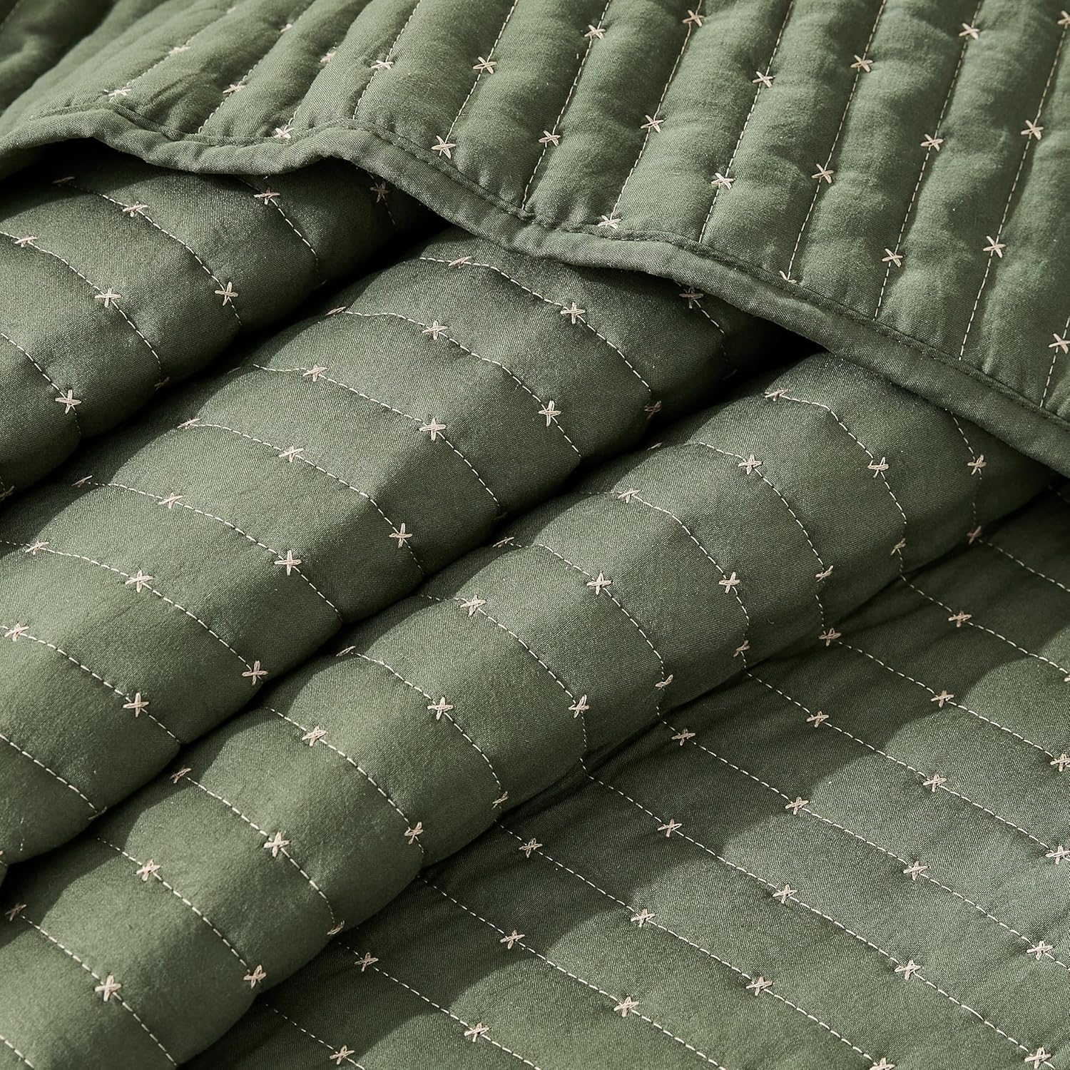 WDCOZY Olive Green Cross Stitch Queen Quilt Set 1