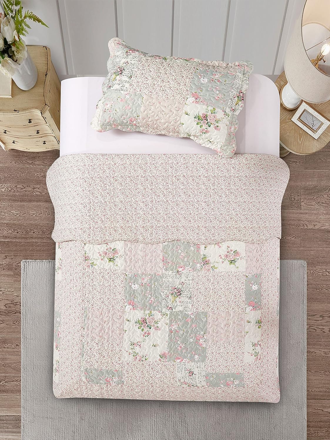 Brilliant Sunshine Rose Sage Quilt Set 2-Piece Twin XL