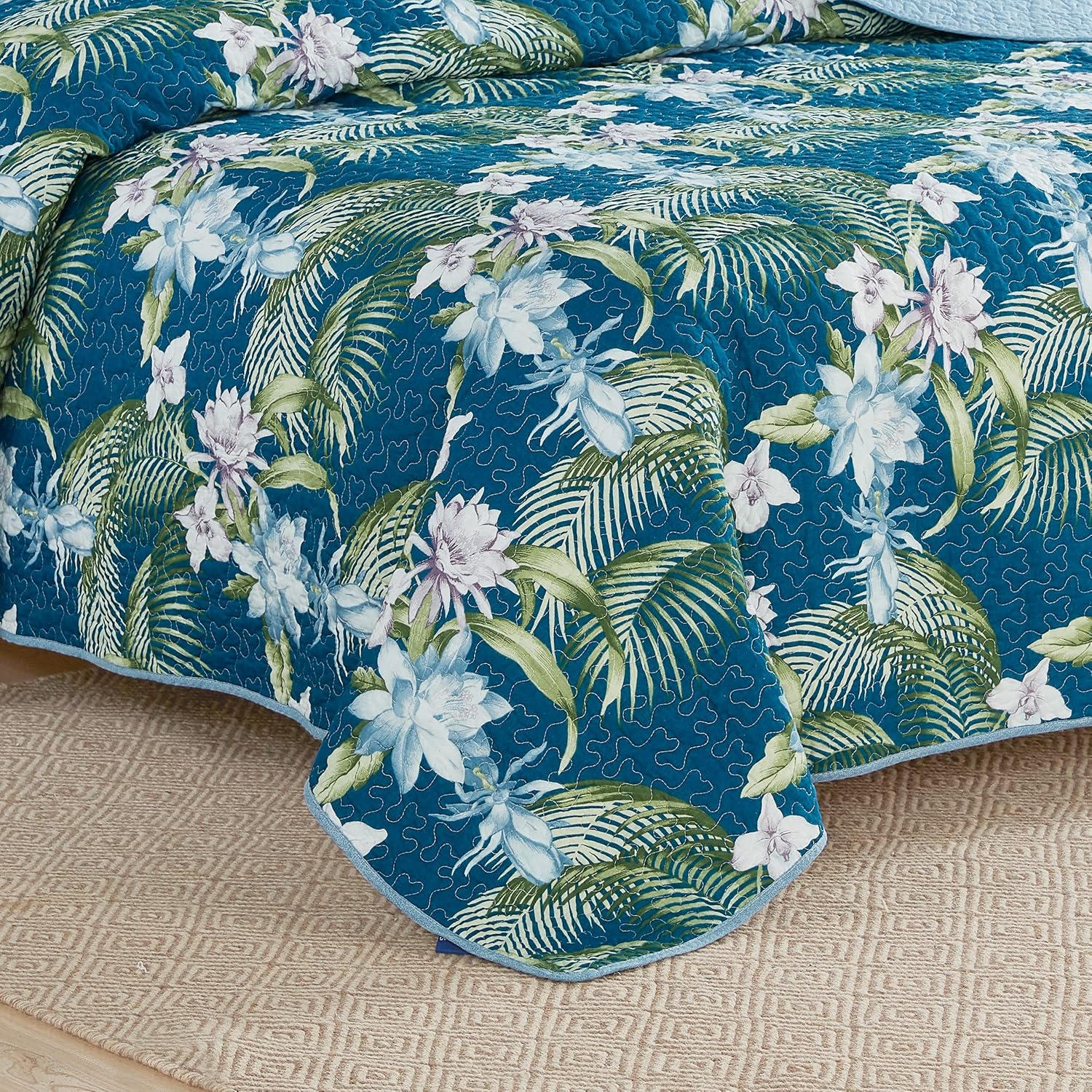 Tommy Bahama Queen Quilt Set - Southern Breeze Dark Blue