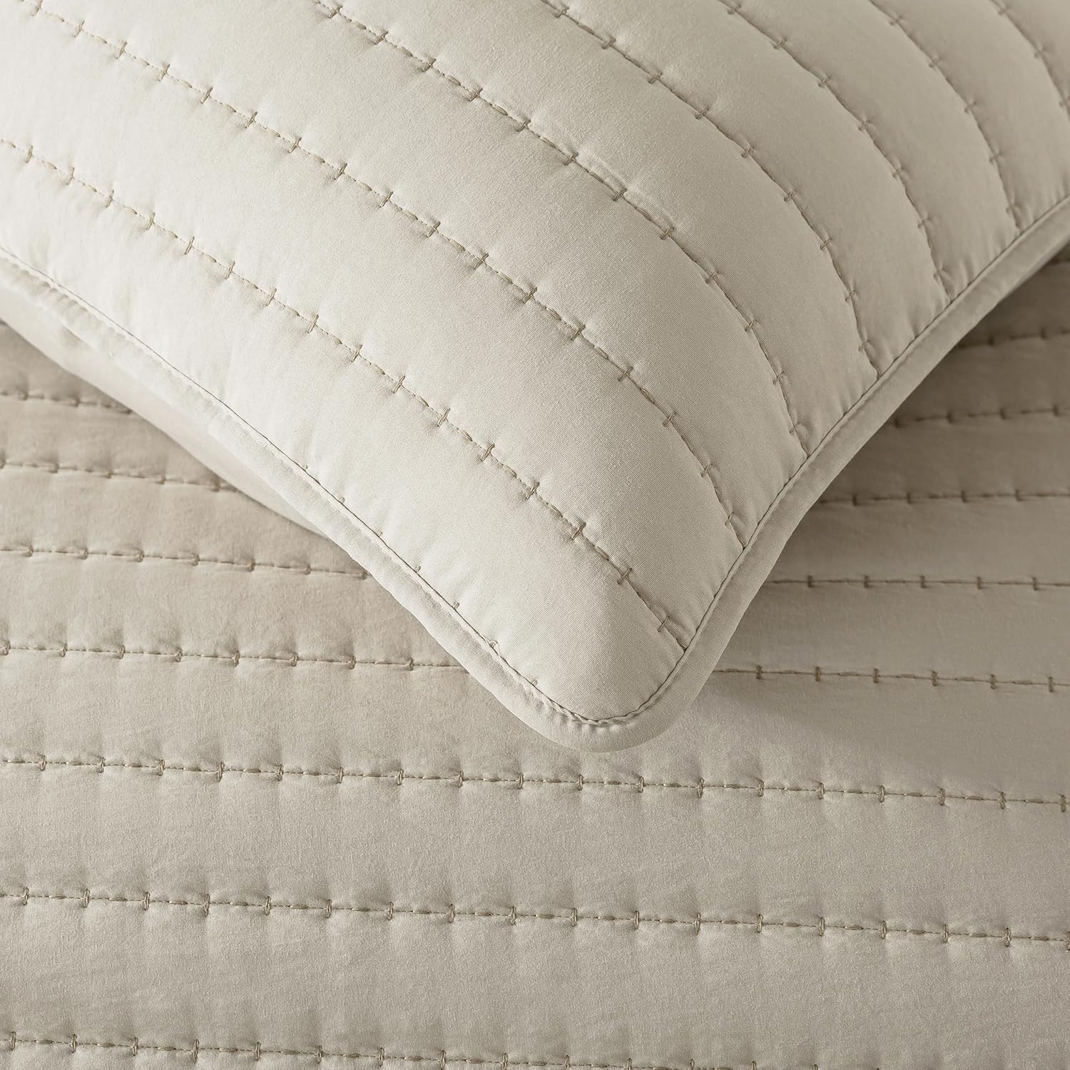 ROARINGWILD Neutral Beige Queen Quilt Set with 2 Pillow Shams